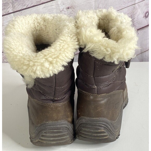 UGG Waterproof Event Brown Vibram Winter Snow Boots Women's US 7 EU 38 Sherpa - Picture 4 of 14